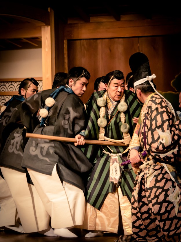 Noh: Ataka. Shite: Udaka Michishige. Photo: Stéphane Barbery